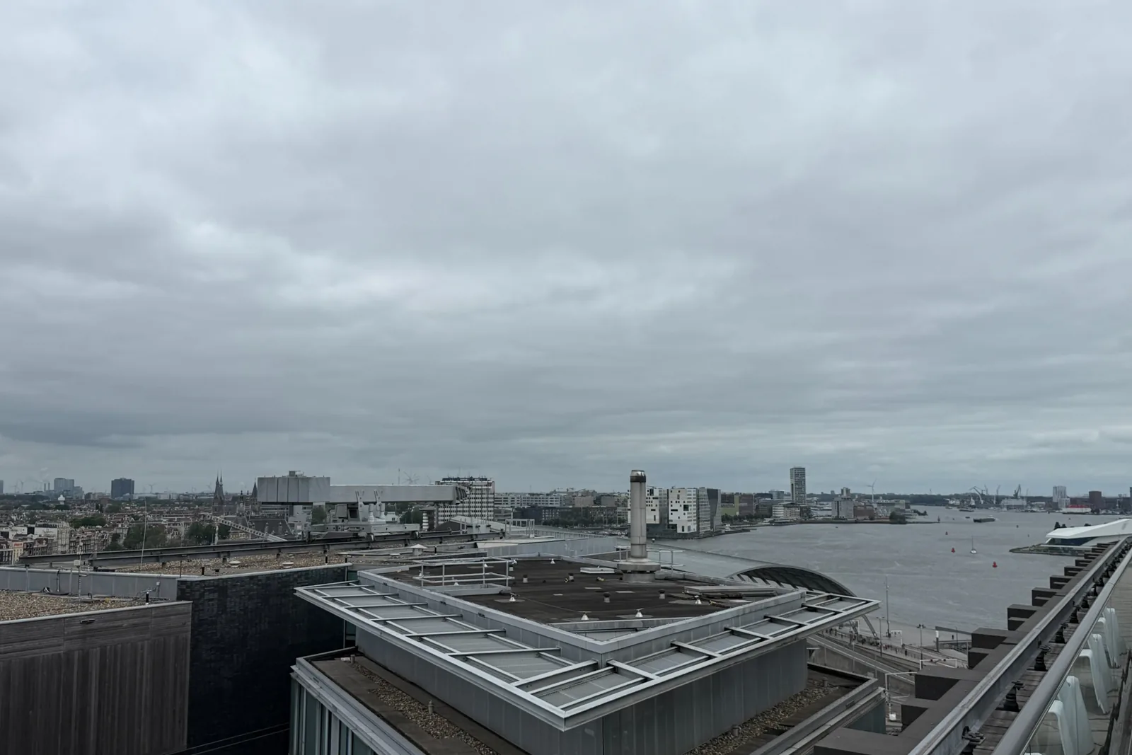 Daken en stedelijk vastgoed als beeld voor een duurzaam meerjarenonderhoudsplan